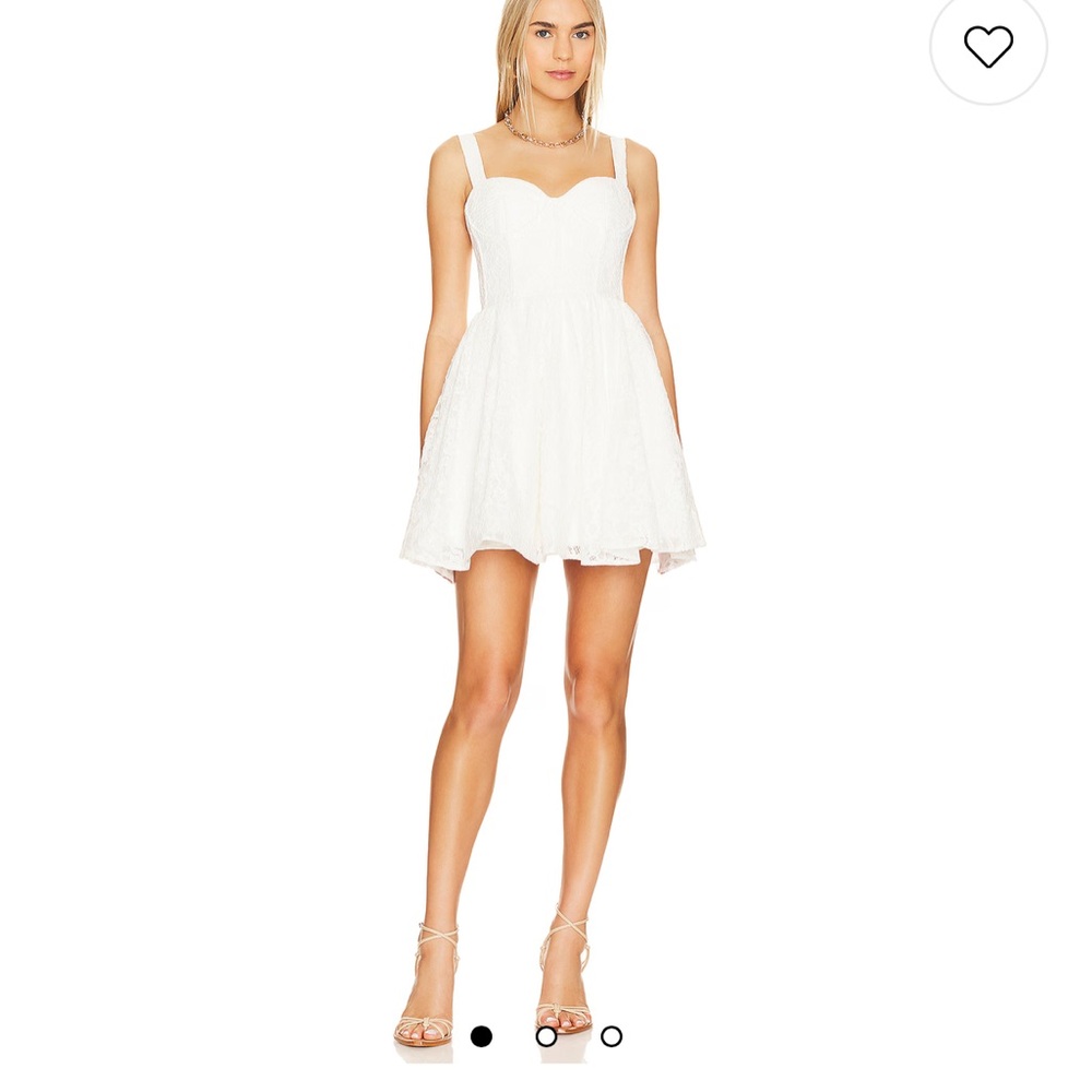 Elegant White Mini Dress